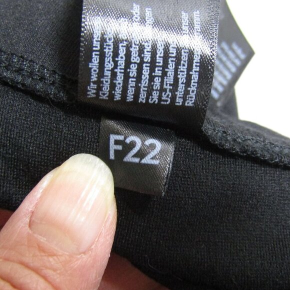 EILEEN FISHER Black Knit WIDE LEG Pull on Stretch Career Minimalist Pants L - Picture 9 of 10